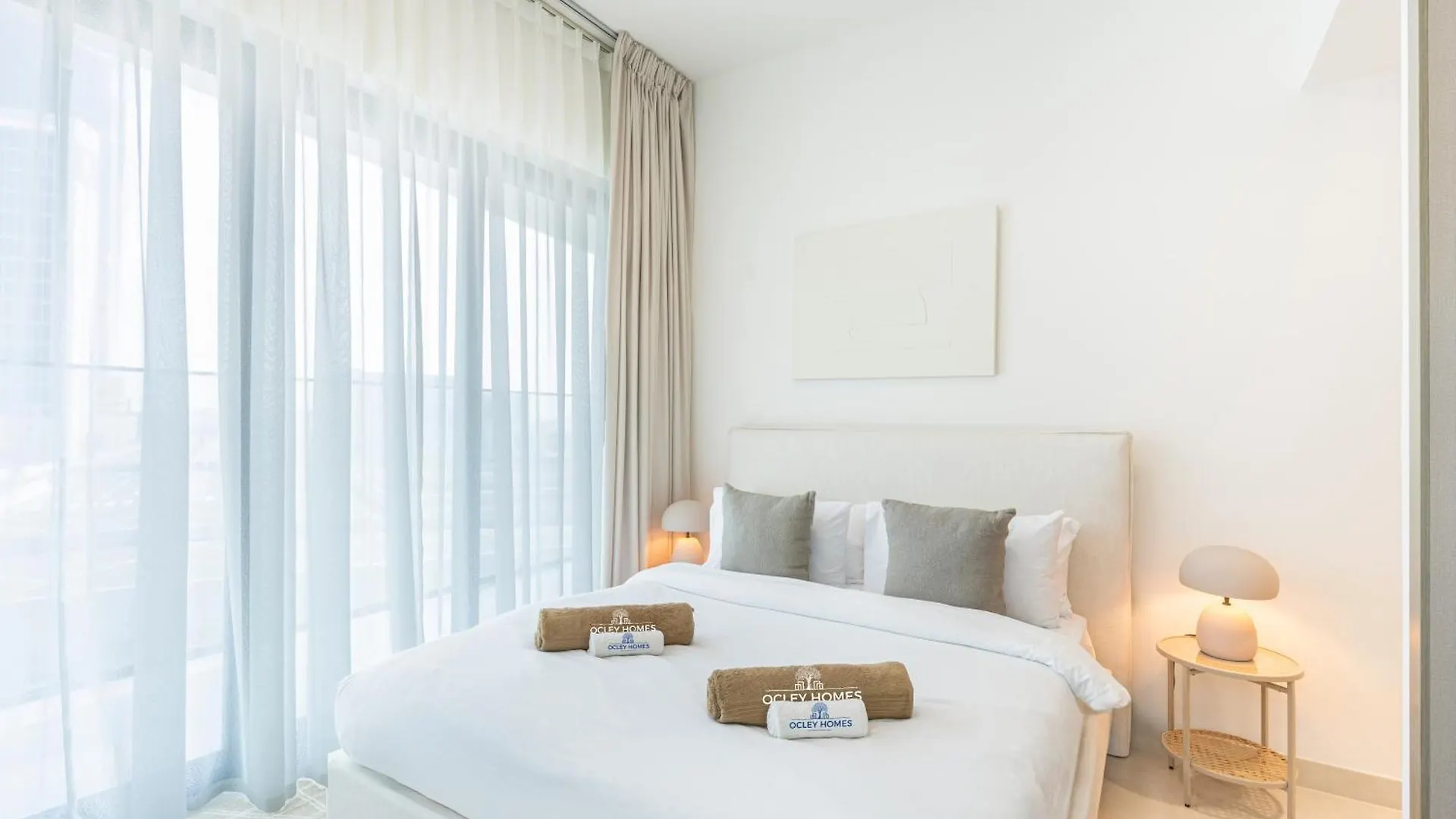 Stylish Home With Direct Pool Access By The Canal Dubai 0*,